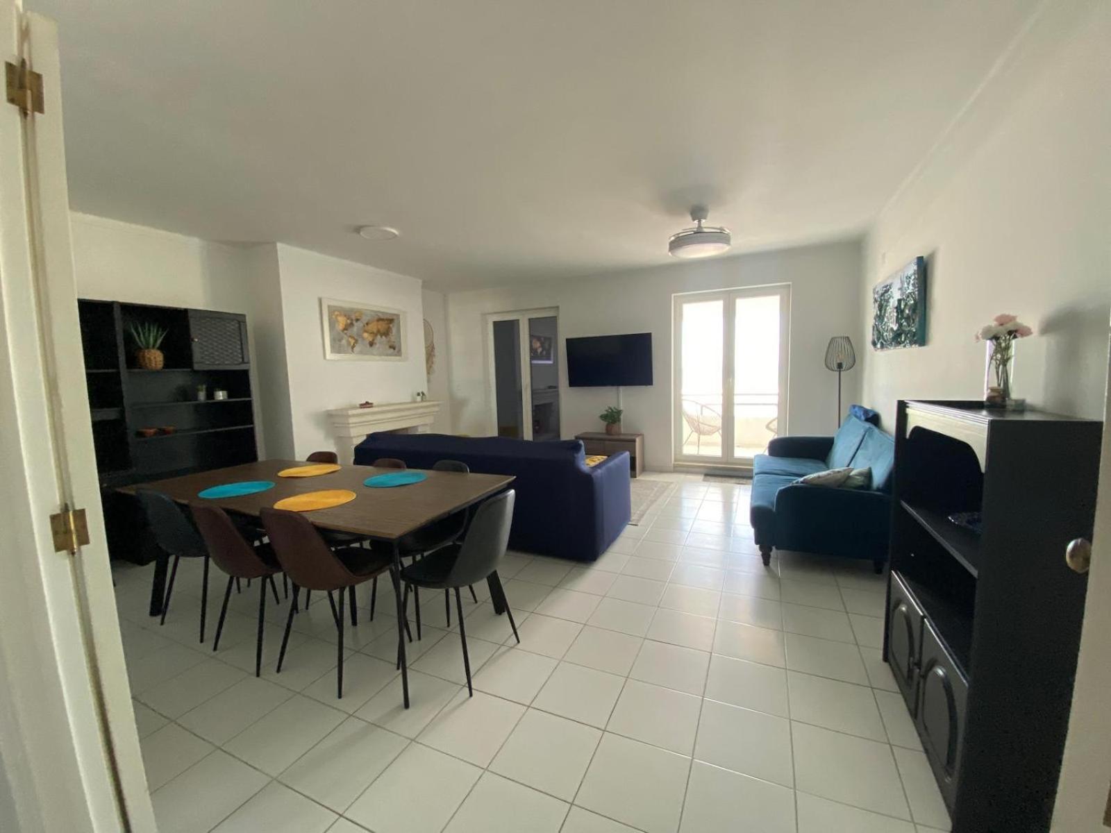 Apartamento Vista Mar วีเอย์รา เจ เลย์เรีย ภายนอก รูปภาพ